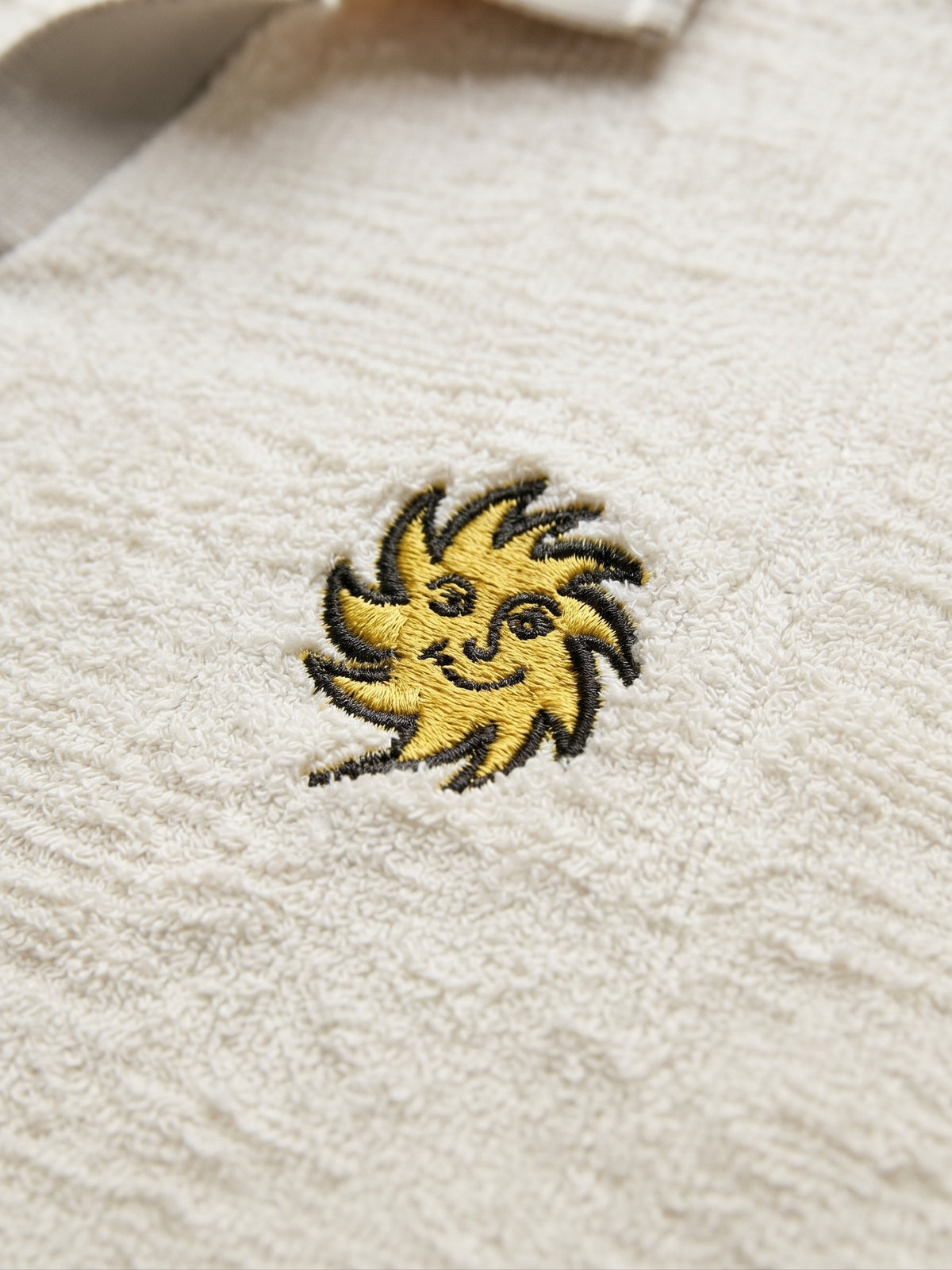 Zara Off-White Textured Polo Shirt with Embroidered Sun Motif - Size Large