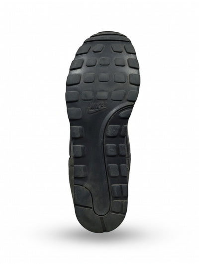 Nike MD Runner TXT Sneakers, UK 9.5