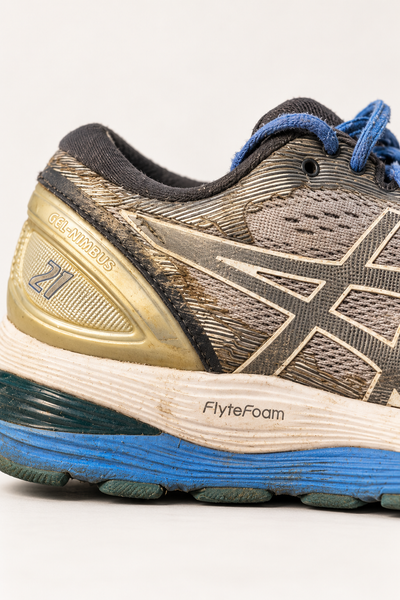 ASICS GEL-NIMBUS 21 Running Shoes, UK 7