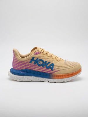 Hoka One One