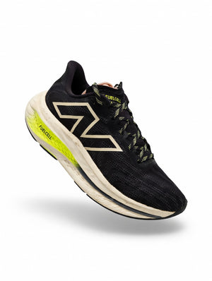 New Balance FuelCell SuperComp Trainer v2