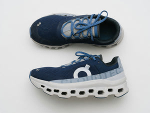On Cloud Running Cloudmonster Trainers Acai Lavender Blue