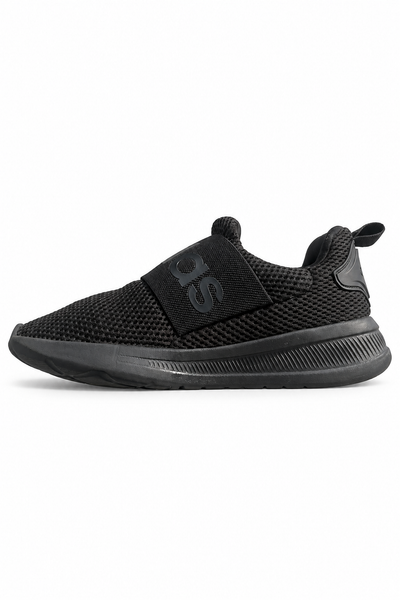 Adidas Cloudfoam Slip-On Sneakers – UK 6