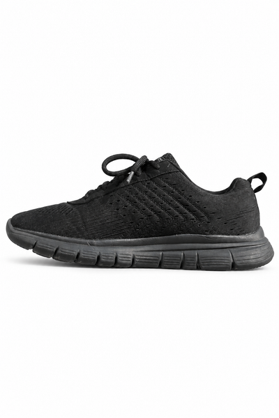 Skechers Black Sneakers – UK 9