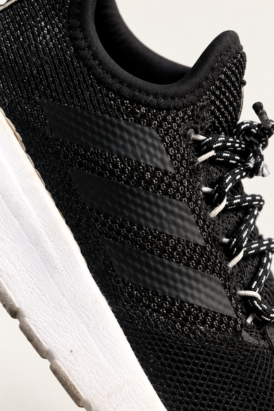 Adidas Black Knit Sneakers – UK 7.5