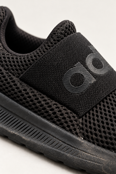 Adidas Cloudfoam Slip-On Sneakers – UK 6