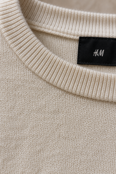 H&M Cream Crew Neck Knit Sweater | Large