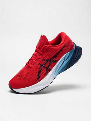ASICS Novablast 3